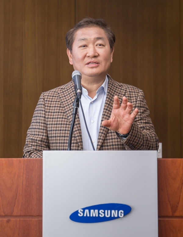 Jong-Hee Han, President of Samsung Electronics Image Display Division
