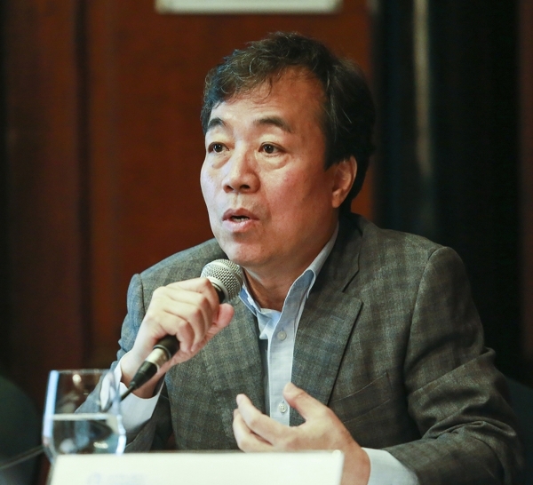 Park Rae-hak, senior vice president of Applied Materials Korea.