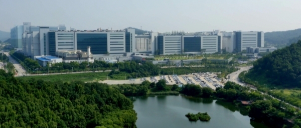 Samsung Display's Asan1 Campus in South Chungcheong Province.